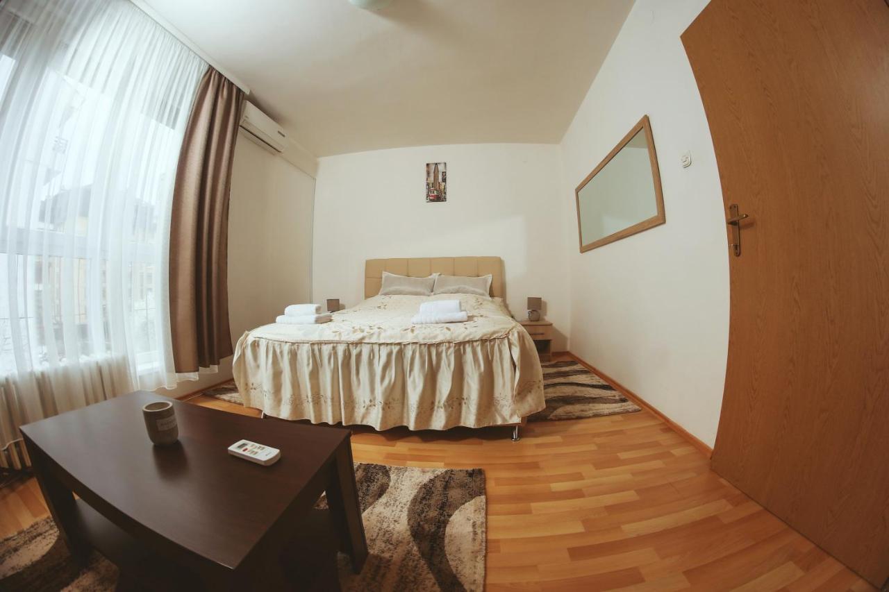 Apartman Centar 1 Баня Лука Екстериор снимка